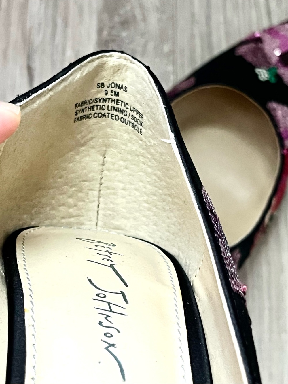 Betsey Johnson Jonas Satin Stilleto Sz 9.5 - Picture 7 of 7